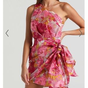 Patterned Show po dress